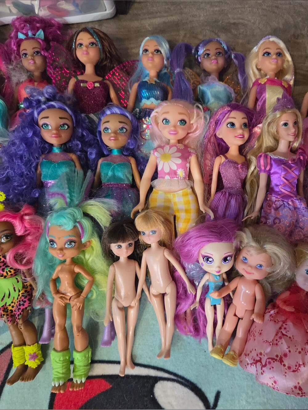 Mix Of 24 Dolls